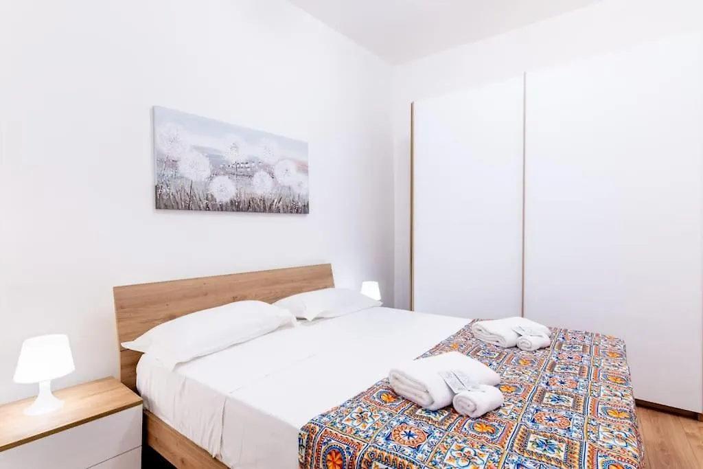 Cappuccini 62 House Apartment Palermo Italy